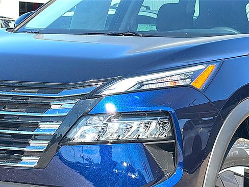 New 2026 Nissan Rogue SV w/ Cold Weather Package image 4