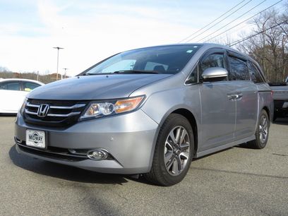 Used 2016 Honda Odyssey Touring