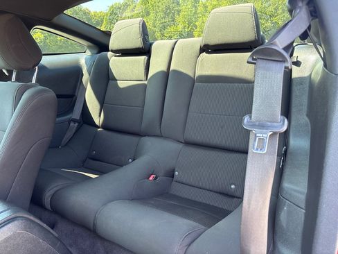 Used 2012 Ford Mustang Coupe RWD image 12