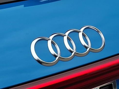 Used 2019 Audi e-tron Prestige image 36