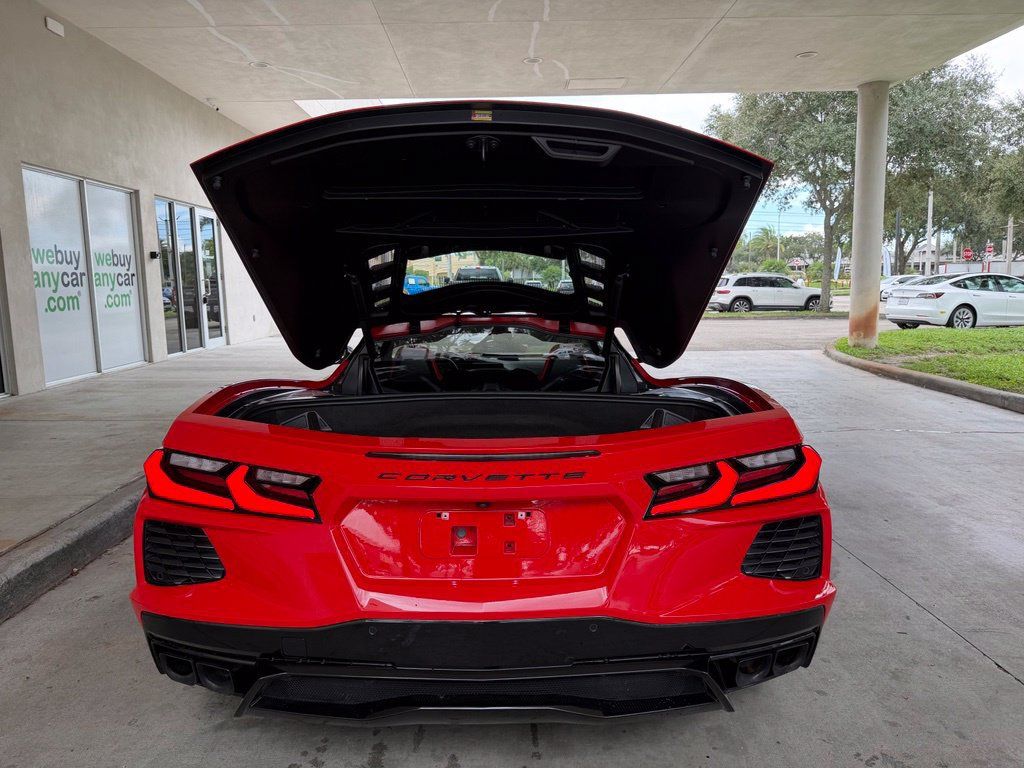 Used 2024 Chevrolet Corvette Stingray Coupe w/ 1LT RWD image 27