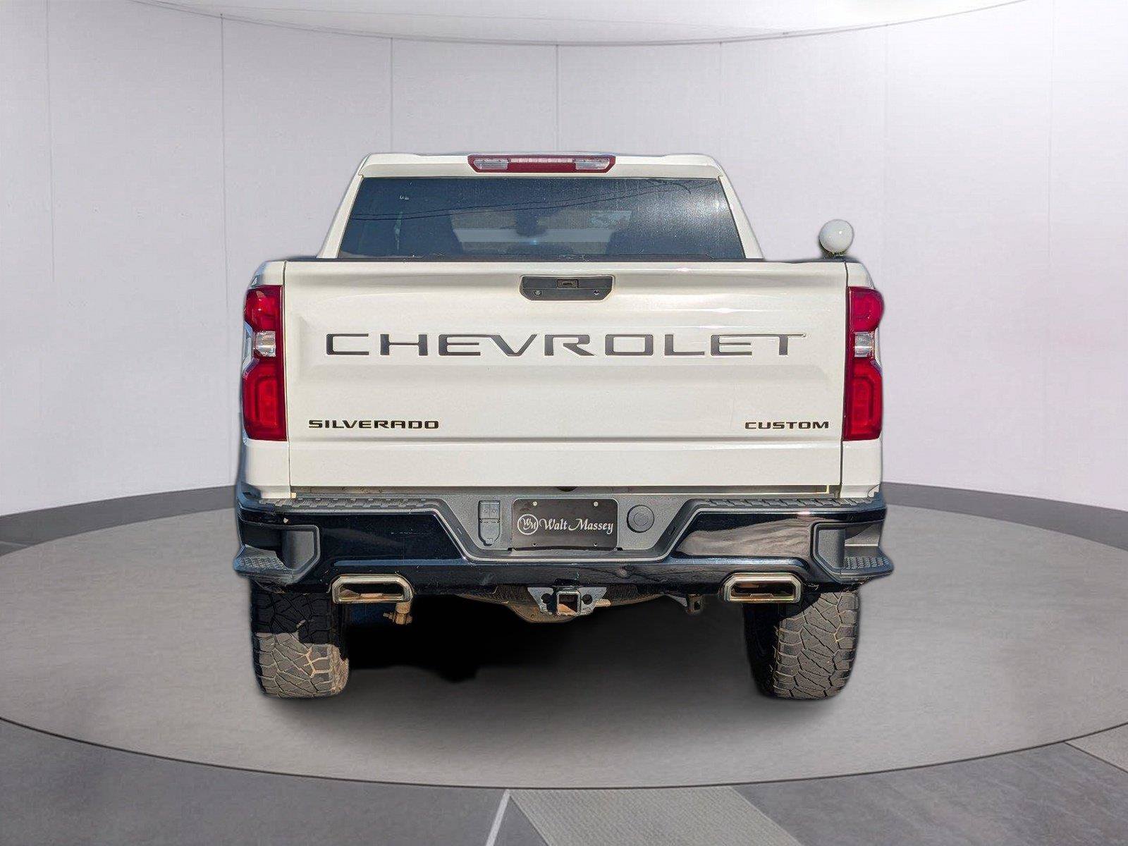 Used 2021 Chevrolet Silverado 1500 Custom Trail Boss w/ Safety Confidence Package AWD/4WD image 7