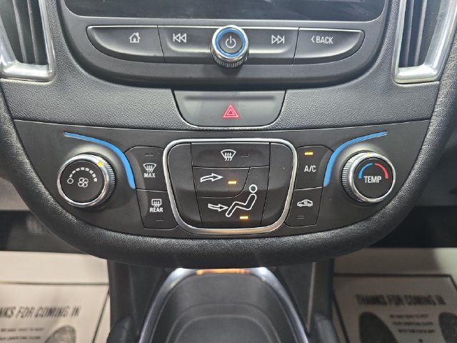 Used 2018 Chevrolet Malibu LT FWD image 20