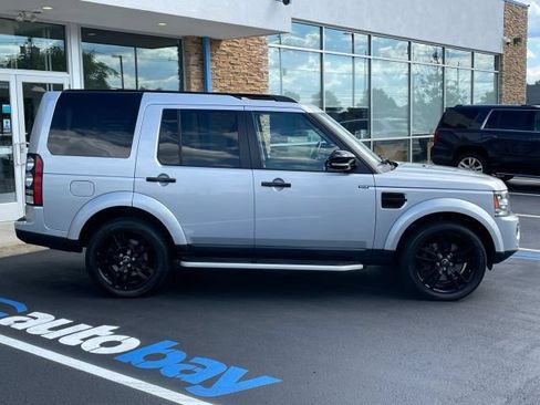 Used 2015 Land Rover LR4 HSE AWD/4WD image 22