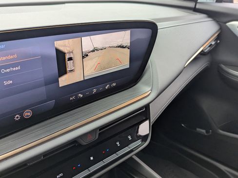 Certified 2024 Buick Envision Avenir image 29