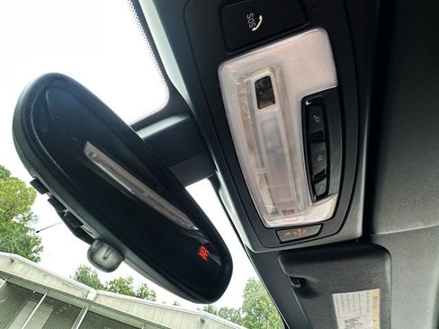 Used 2017 BMW 230i Convertible image 40