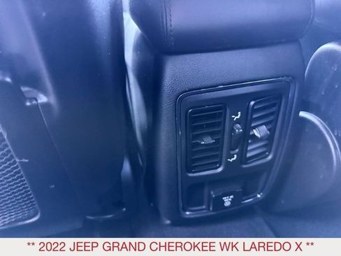 Certified 2022 Jeep Grand Cherokee Laredo X image 14