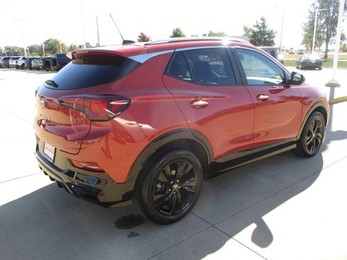 Used 2024 Buick Encore GX Sport Touring w/ Comfort Package image 7