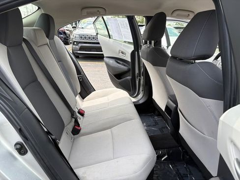 Used 2021 Toyota Corolla LE w/ Carpet Mat Package (TMS) FWD image 16