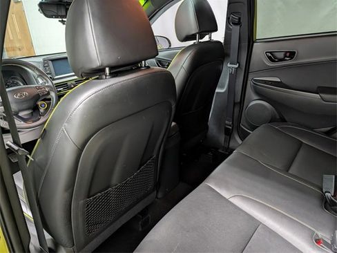 Used 2020 Hyundai Kona Limited image 12