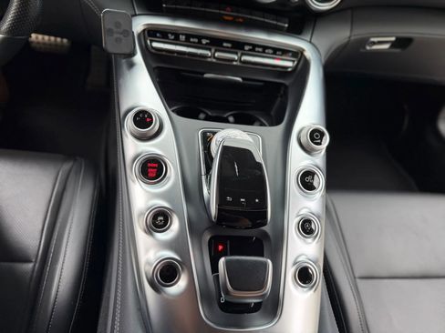 Used 2018 Mercedes-Benz AMG GT Roadster image 33