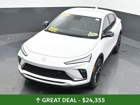 Used 2025 Buick Envista Sport Touring image 40