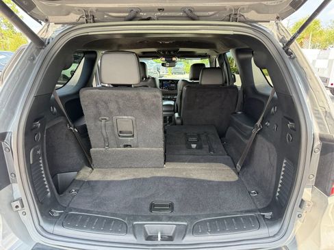Used 2023 Dodge Durango R/T w/ Hemi Orange Plus Package AWD/4WD image 34