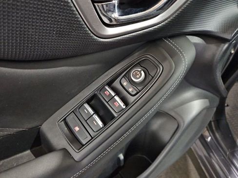 Used 2021 Subaru Forester Limited image 21