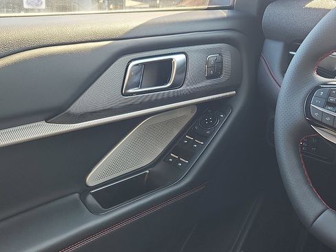 Used 2025 Ford Explorer ST w/ Sun And Sound Package image 12