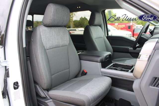 New 2027 Ford F250 XLT w/ XLT Premium Package AWD/4WD image 7