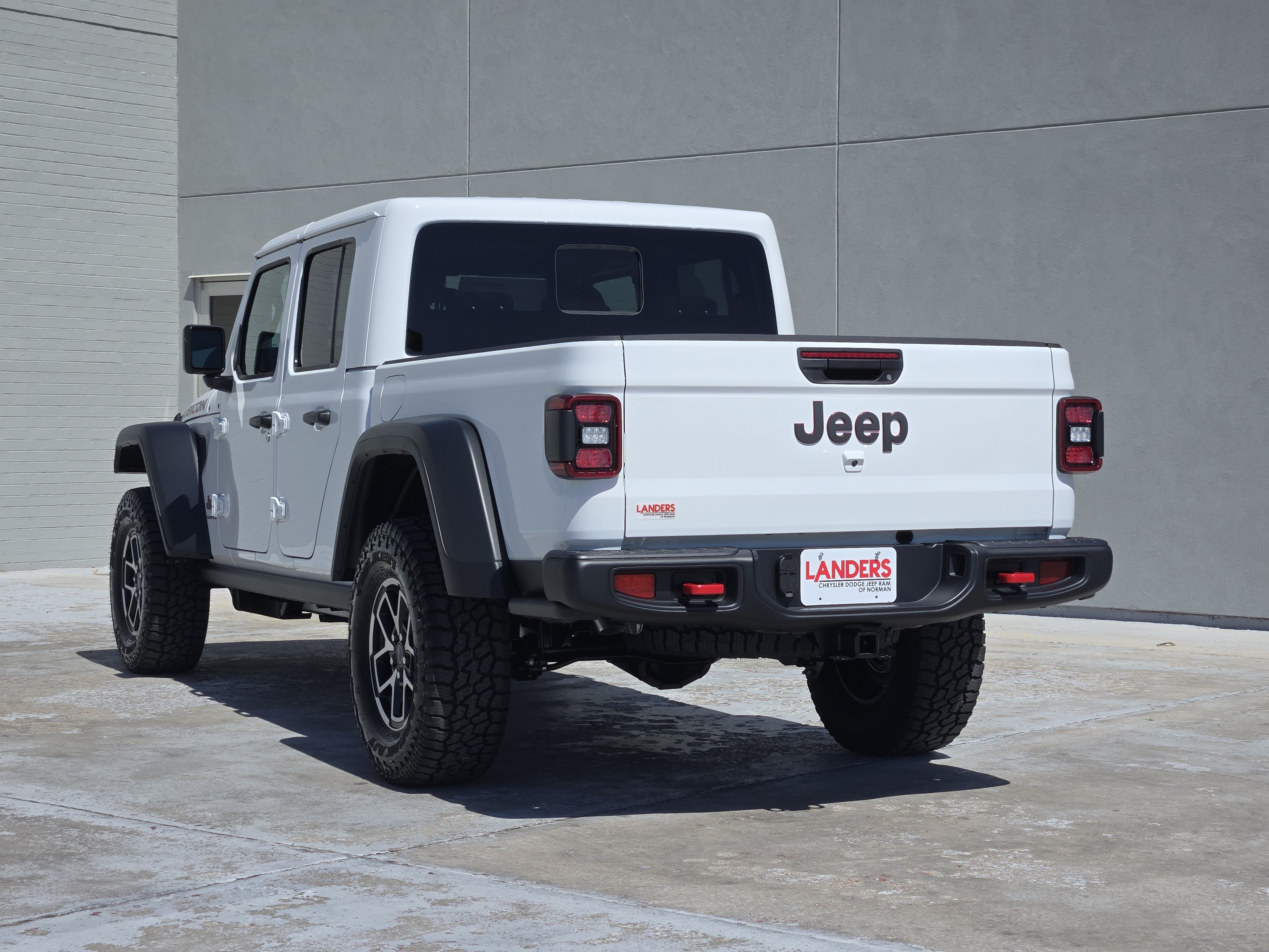 New 2026 Jeep Gladiator Rubicon w/ Steel Power Dome Hood Package AWD/4WD image 3
