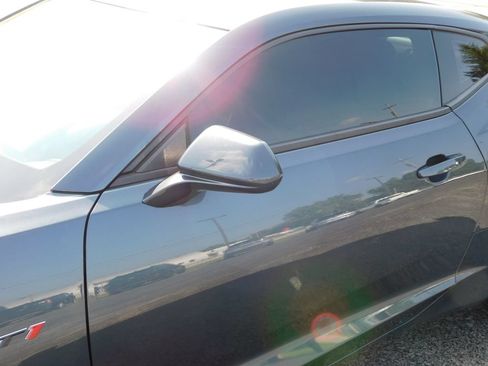 Used 2020 Chevrolet Camaro LT RWD image 11