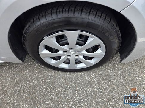 Used 2024 Toyota Corolla LE FWD image 10