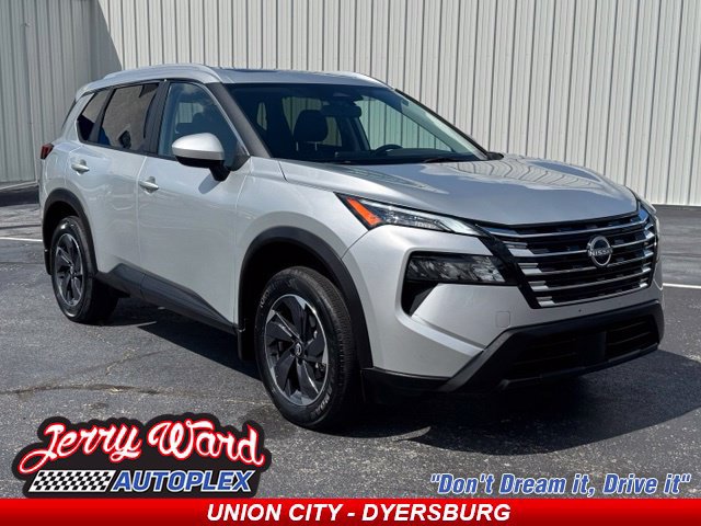Used 2025 Nissan Rogue SV w/ SV Premium Package AWD/4WD image 1