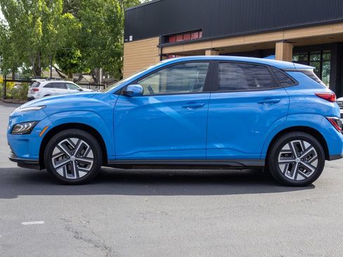 Used 2022 Hyundai Kona Limited FWD image 10