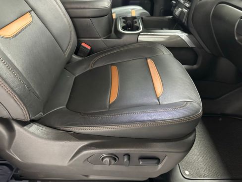 Used 2022 GMC Sierra 2500 AT4 image 55