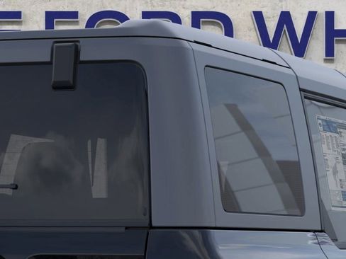 New 2025 Ford Bronco 4-Door image 40