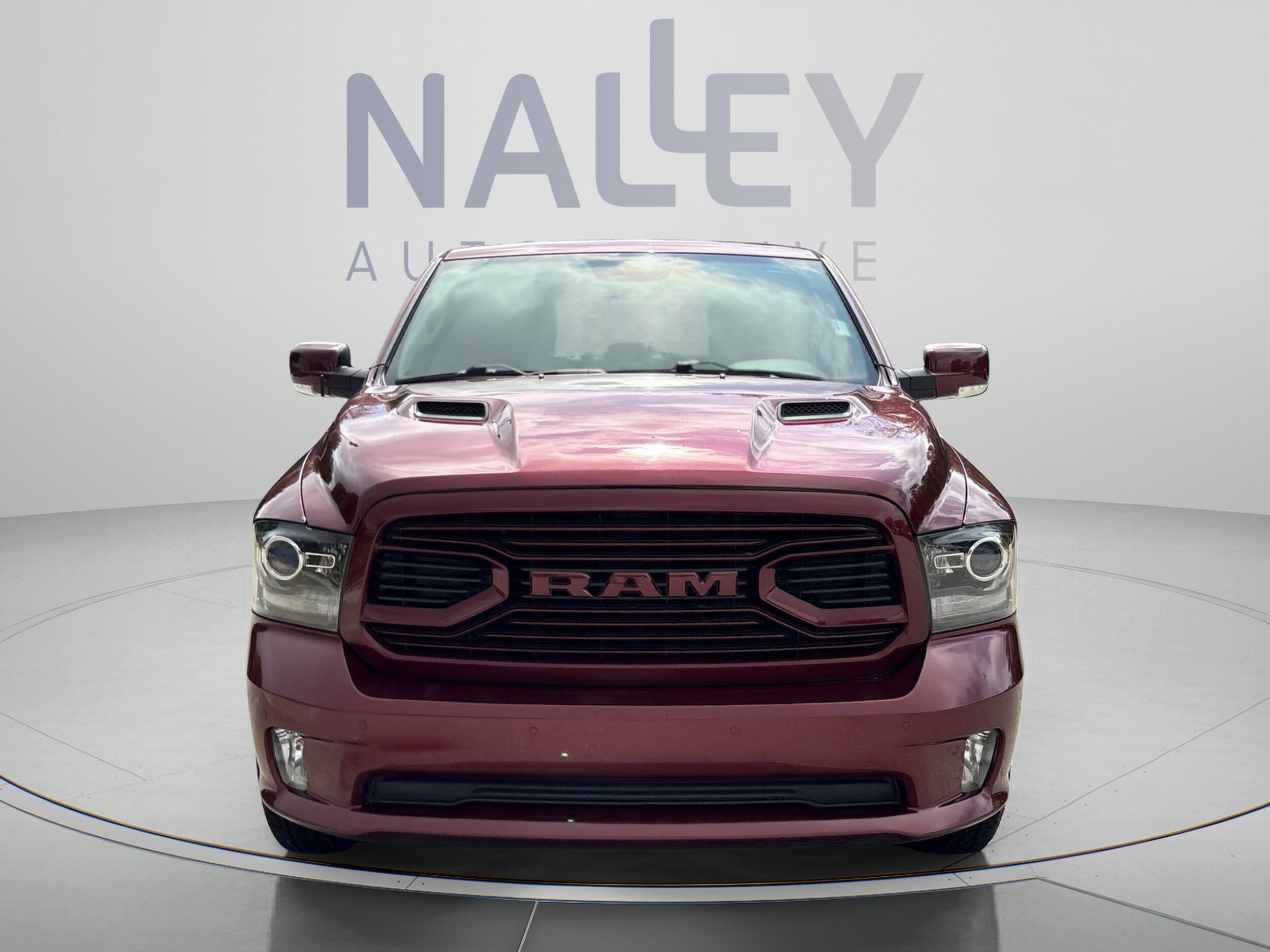 Used 2018 RAM 1500 Sport w/ Convenience Group AWD/4WD image 8