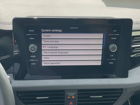 New 2026 Volkswagen Jetta SE FWD image 11
