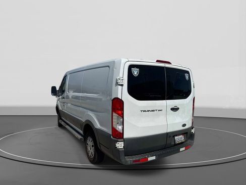 Used 2017 Ford Transit 250 130 Low Roof w/ Exterior Upgrade Package RWD image 7
