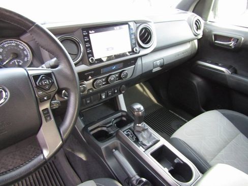 Certified 2021 Toyota Tacoma TRD Sport image 25