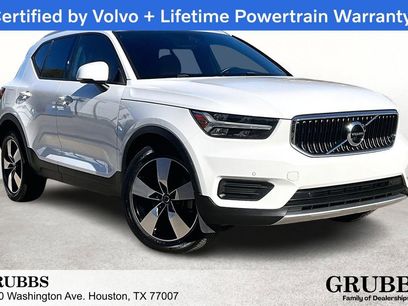 Used 2020 Volvo XC40 T5 Momentum w/ Protection Package Premier
