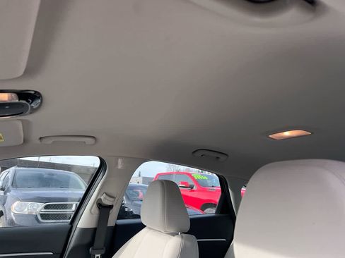 Used 2025 Hyundai Sonata SEL FWD image 22