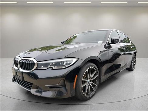Used 2020 BMW 330i xDrive Sedan w/ Convenience Package AWD/4WD image 1