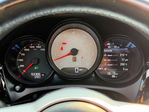 Used 2017 Porsche Macan S AWD/4WD image 80