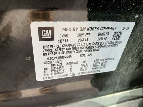 Certified 2022 Chevrolet Trax LT w/ Midnight Edition image 31