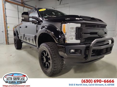 Used 2018 Ford F250 Lariat w/ Lariat Ultimate Package image 1