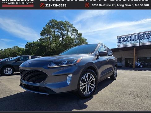 Used 2022 Ford Escape SEL image 3