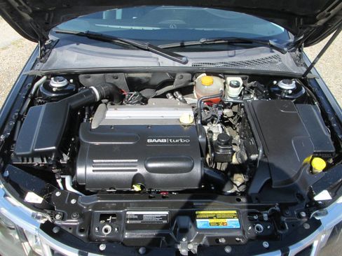 Used 2008 Saab 9-3 2.0T w/ Moonroof Package FWD image 28