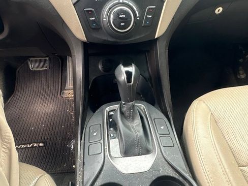Used 2017 Hyundai Santa Fe Sport FWD image 27