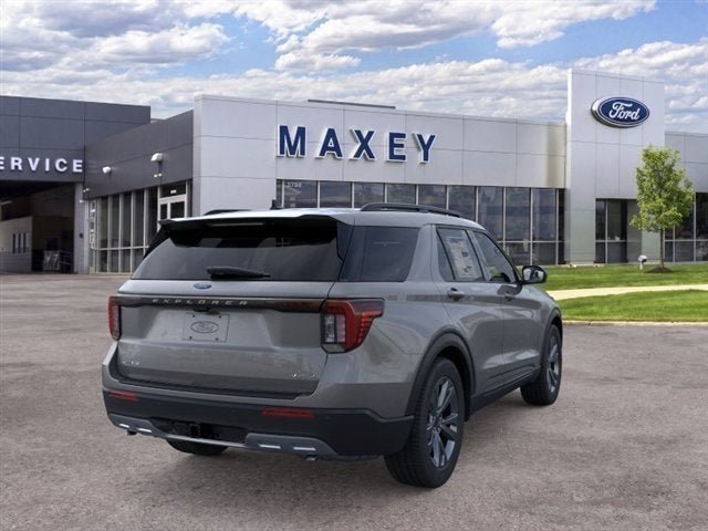Used 2026 Ford Explorer Active w/ Active Comfort Package AWD/4WD image 8