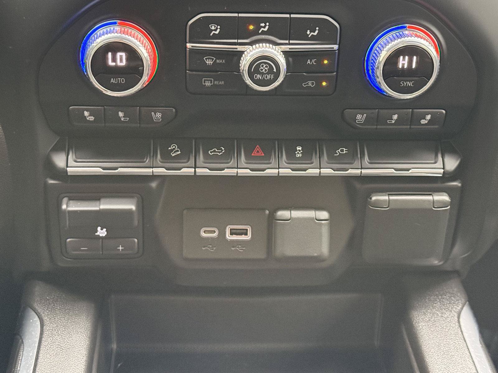 Used 2022 GMC Sierra 2500 AT4 AWD/4WD image 28