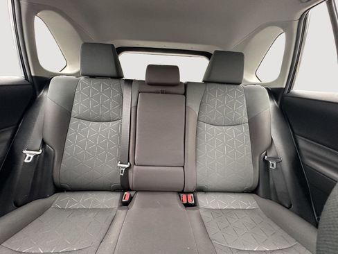 Used 2023 Toyota RAV4 XLE w/ Convenience Package FWD image 13