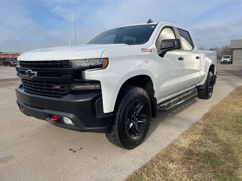 Used 2021 Chevrolet Silverado 1500 LT Trail Boss w/ Convenience Package II image 7