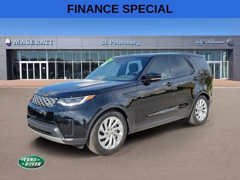 Used 2025 Land Rover Discovery S AWD/4WD image 2