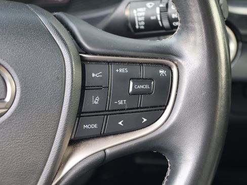 Used 2021 Lexus UX 250h w/ Accessory Package (Z1) AWD/4WD image 20