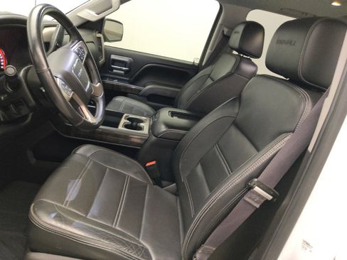 Used 2016 GMC Sierra 1500 Denali w/ Denali Ultimate Package AWD/4WD image 17