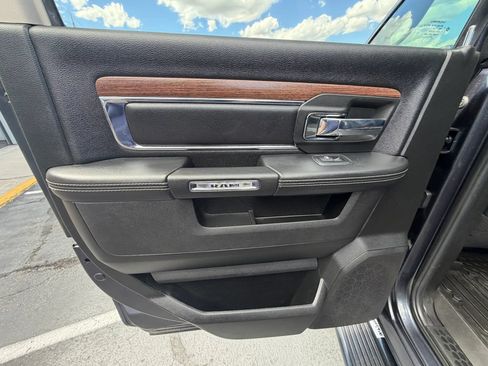 Used 2019 RAM 1500 Laramie AWD/4WD image 19