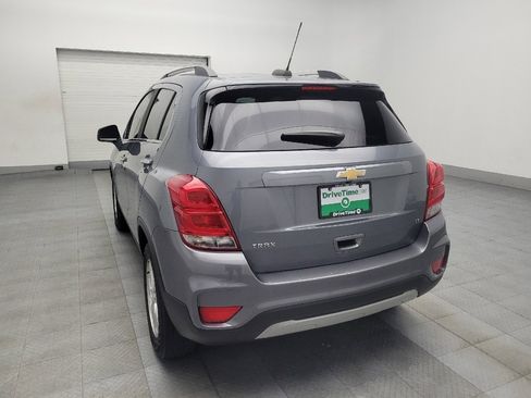 Used 2019 Chevrolet Trax LT w/ LT Convenience Package image 5