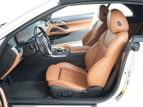 Used 2024 BMW 430i Convertible image 38